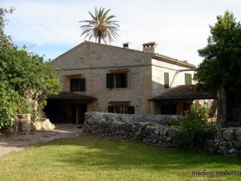 Antigua Finca Reformada medina mallorca 4