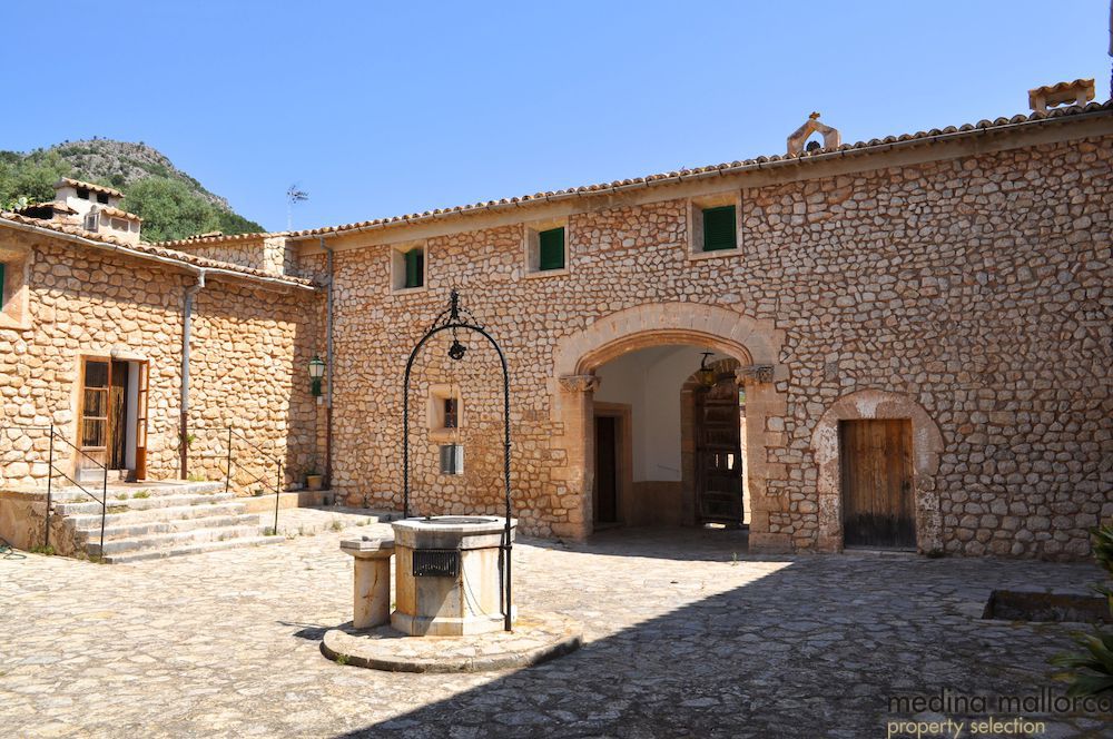 Antigua Possession Mallorquina medina mallorca 2