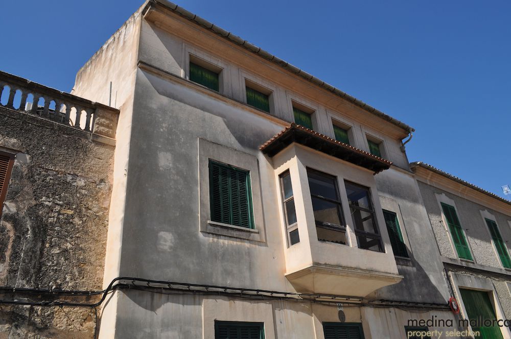 Casa en Sant Joan con anteproyecto para hotel urbano medina mallorca 3