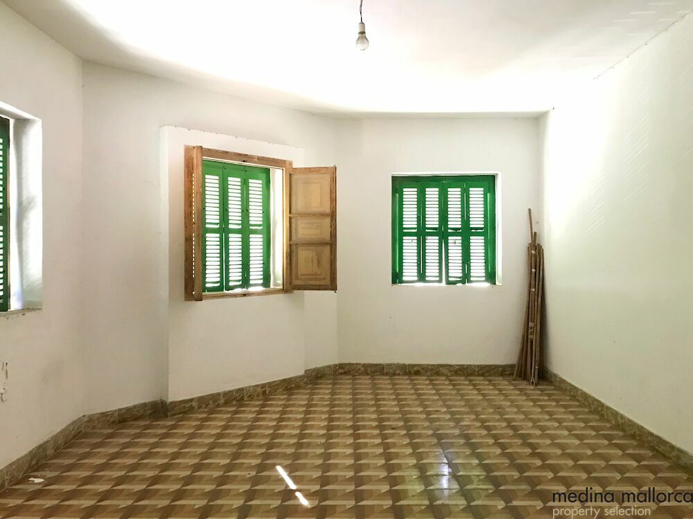 Edificio con caracter para reformar en Felanitx medina mallorca 8