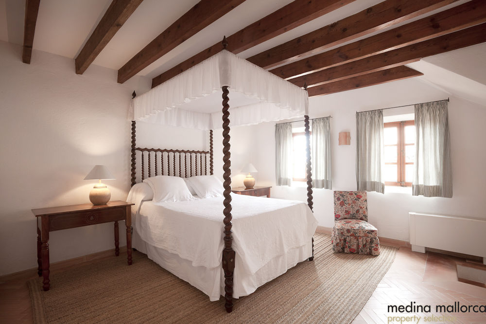 Finca en alquiler medina mallorca 15