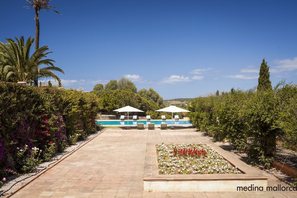 Finca en alquiler medina mallorca 21