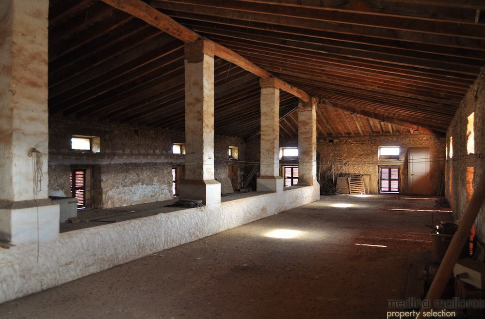 Importante Posesio Mallorquina medina mallorca 16