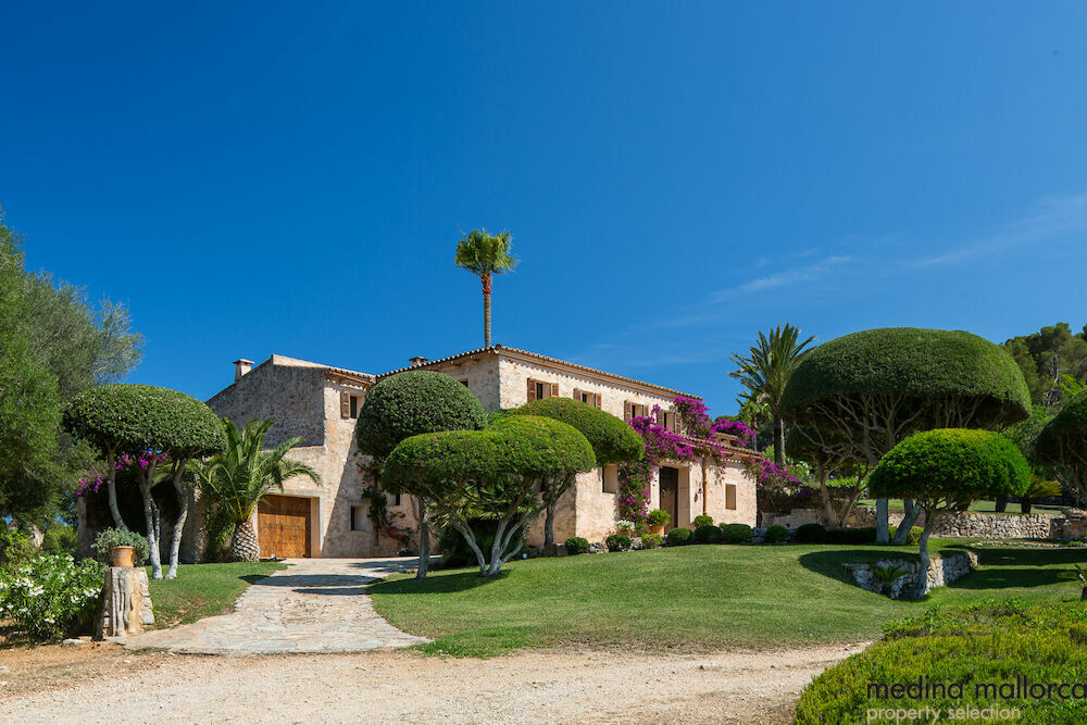 finca antigua completamente reformada medina mallorca 2