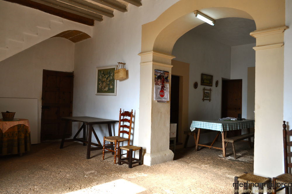 finca historica para reformar llucmajor medina mallorca 3
