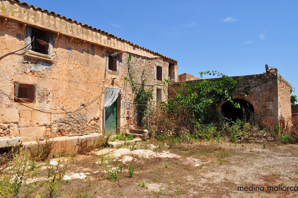 finca para reformar en el este de mallorca medina mallorca 3