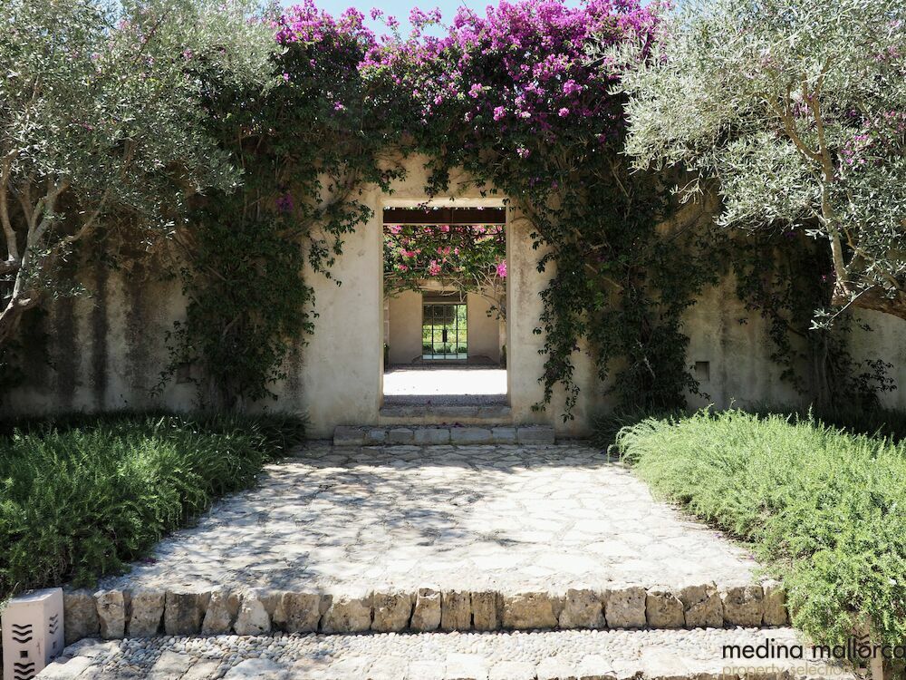 preciosa finca ubicacion privilegiada santanyi medina mallorca 3 1