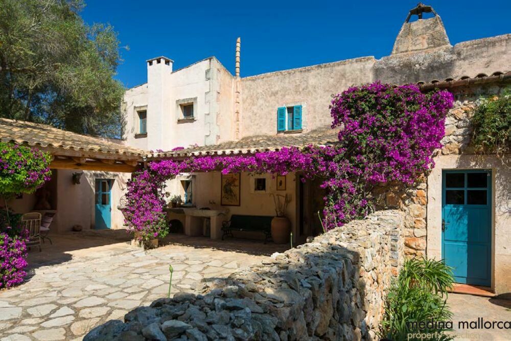 preciosa finca varias edificaciones manacor medina mallorca 9